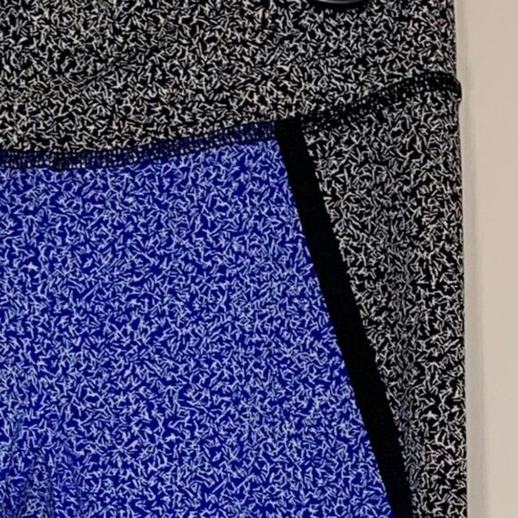 LLD Block Print Active Leggings, INTENSE BLUE NEON, M Live Love Dream NWT $44.50 - Picture 3 of 3